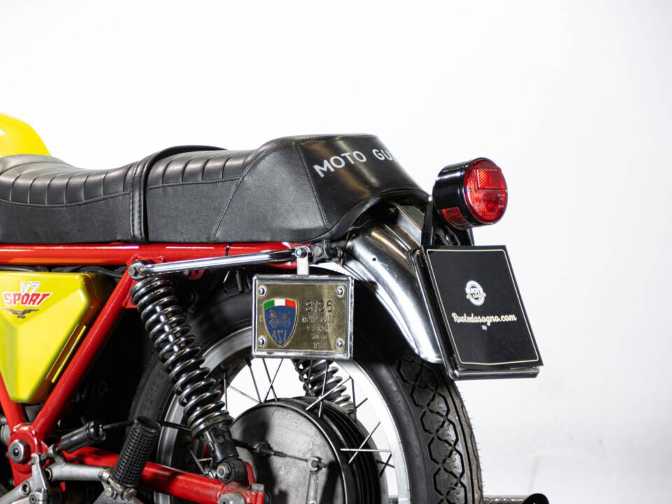 Imagen 11/50 de Moto Guzzi V7 Sport (1972)