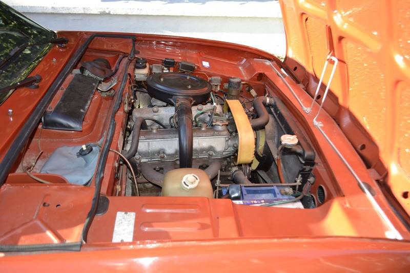 Image 43/56 of FIAT 124 Sport Coupe (1973)