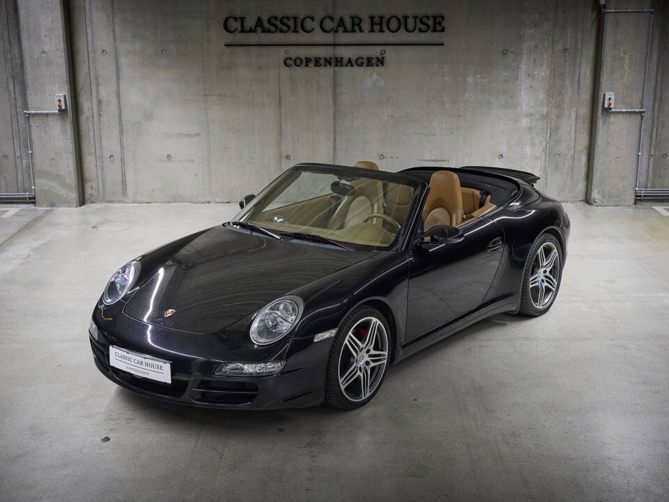 Bild 21/78 von Porsche 911 Carrera 4S (2006)
