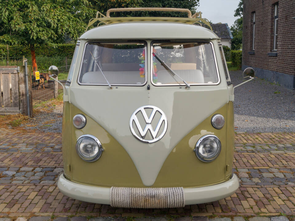 Bild 2/8 von Volkswagen T1 Kleinbus (1967)