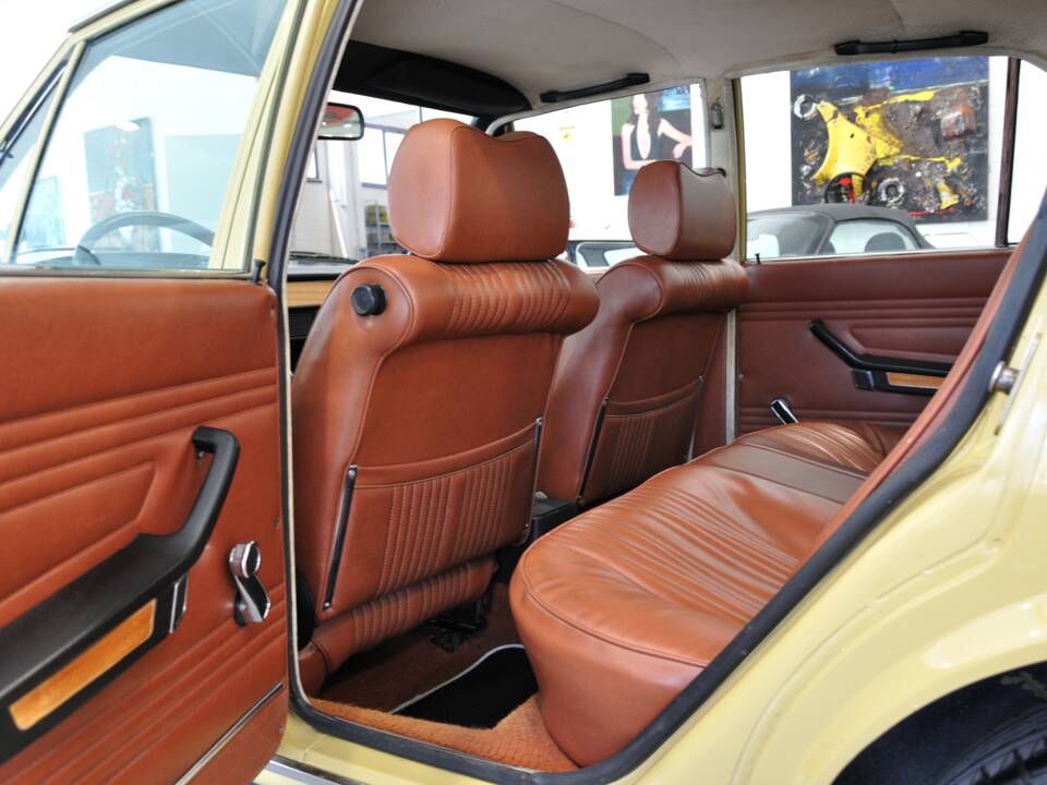 Image 19/31 of Alfa Romeo Alfetta 1.8 (1975)