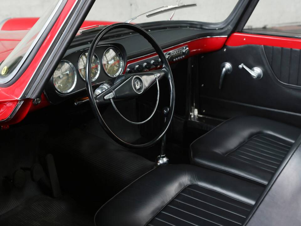 Bild 18/50 von Lancia Appia Convertible Vignale (1962)