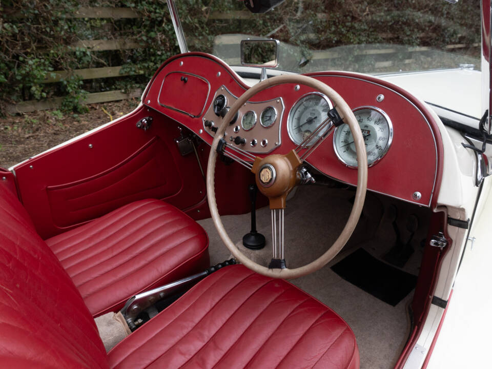 Image 8/13 of MG TD (1953)