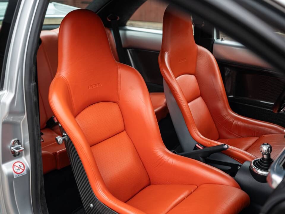 Image 43/48 of Volkswagen New Beetle RSI (2003)