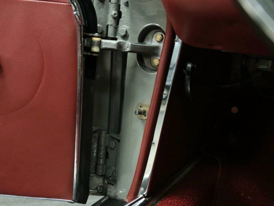 Immagine 12/50 di Mercedes-Benz 250 SL (1968)