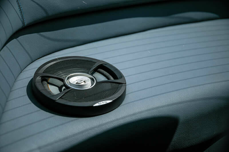 Image 27/41 of MG XPower SV (2007)