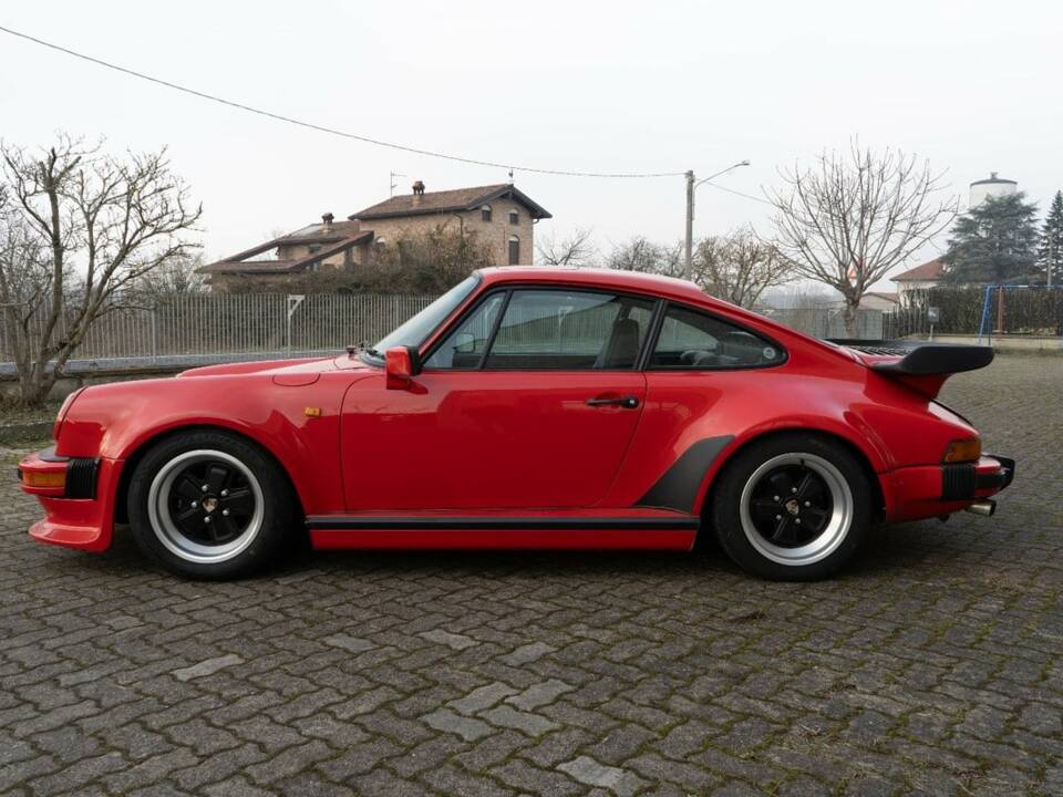 Afbeelding 2/5 van Porsche 911 Turbo 3.3 (1984)