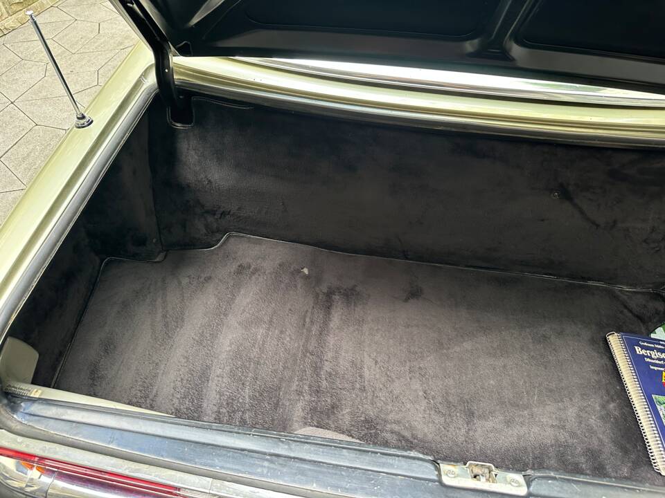 Image 17/20 of Mercedes-Benz 280 SL (1979)