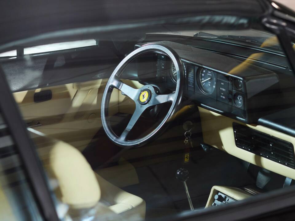 Bild 68/99 von Ferrari Mondial Quattrovalvole (1985)