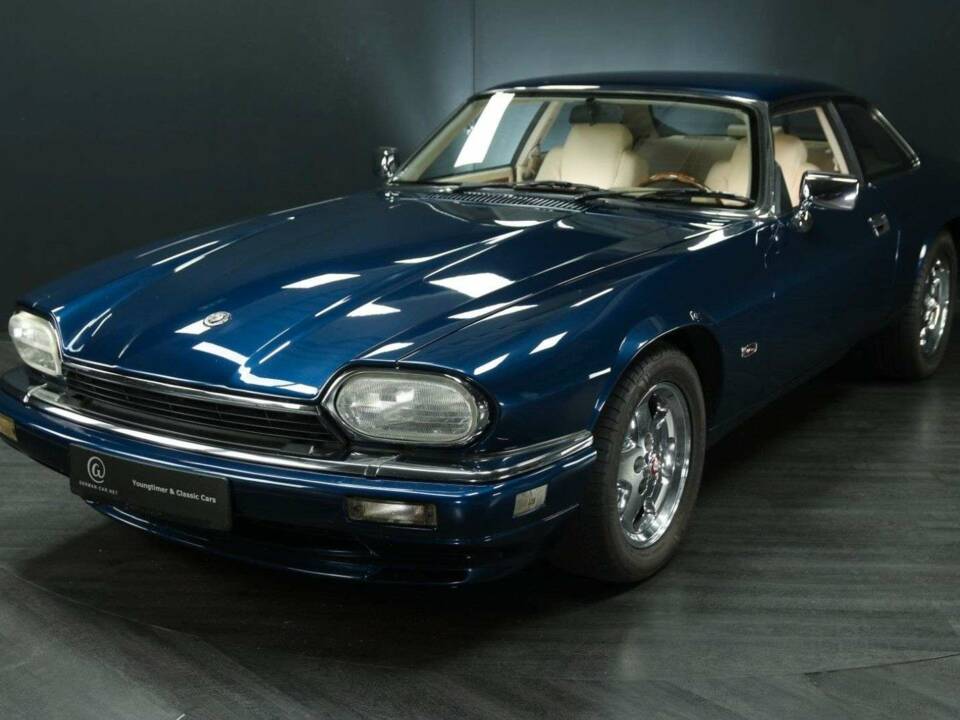 Image 1/49 de Jaguar XJS 4.0 (1995)