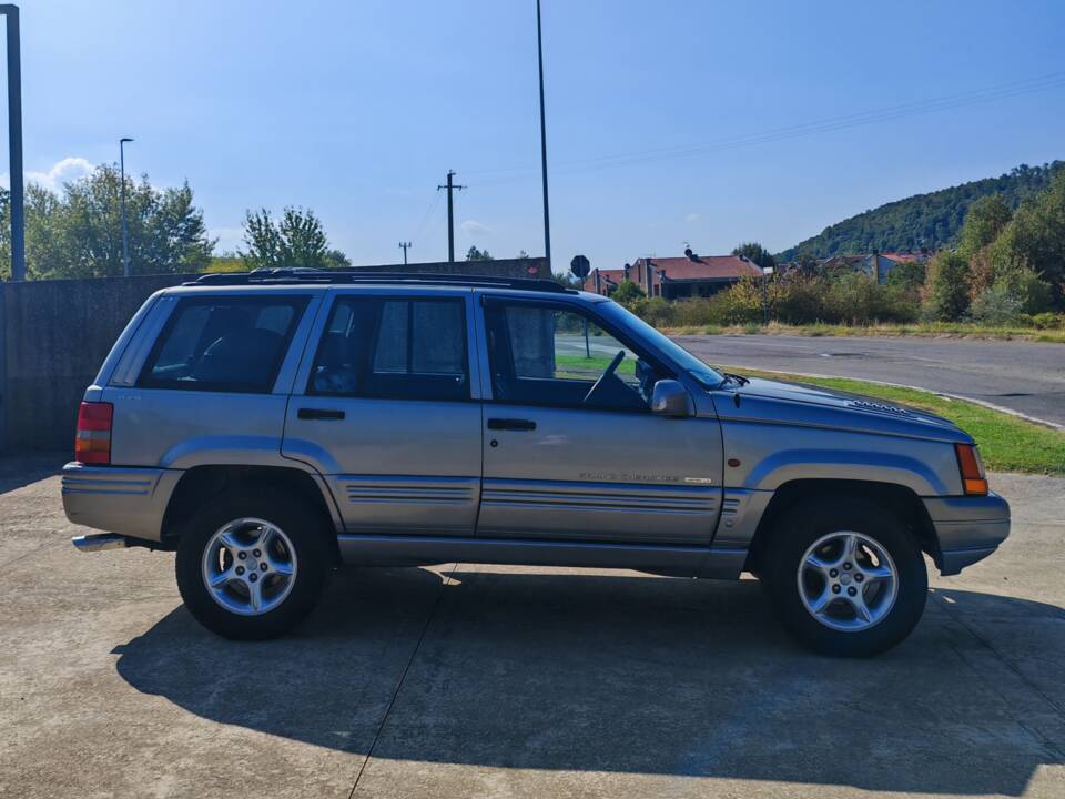 Bild 4/40 von Jeep Grand Cherokee 5.9 Limited (1998)