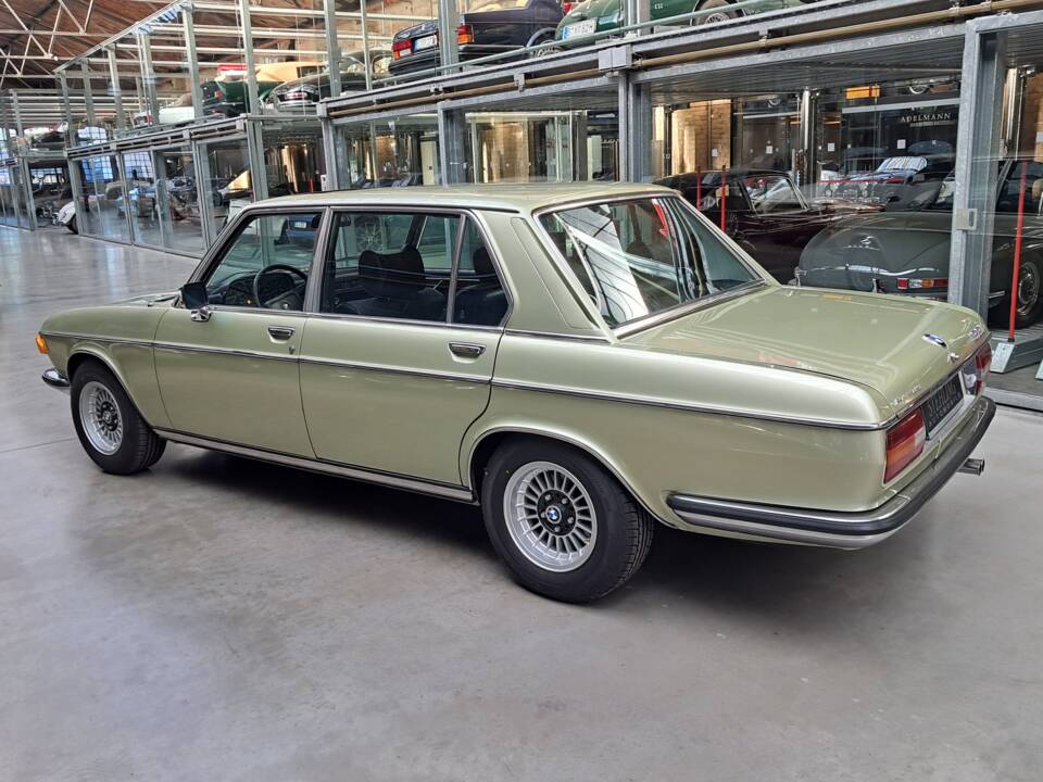 Immagine 33/39 di BMW 3,3 Li (1977)