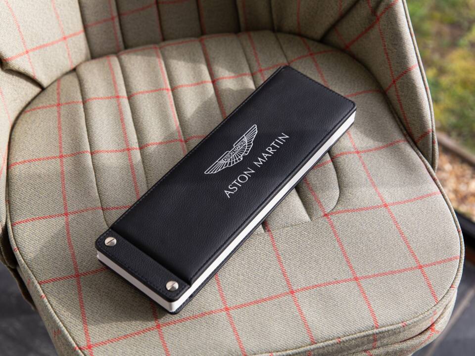 Bild 73/85 von Aston Martin V12 Vantage AMR Roadster (2018)