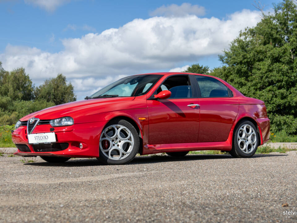 Image 7/25 de Alfa Romeo 156 3.2 V6 GTA (2004)