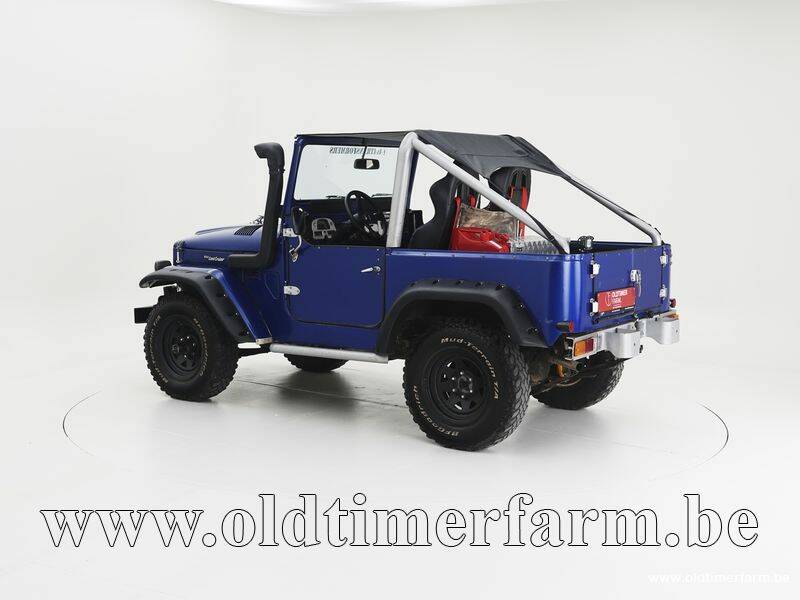 Image 4/15 of Toyota Land Cruiser BJ 40 (1978)