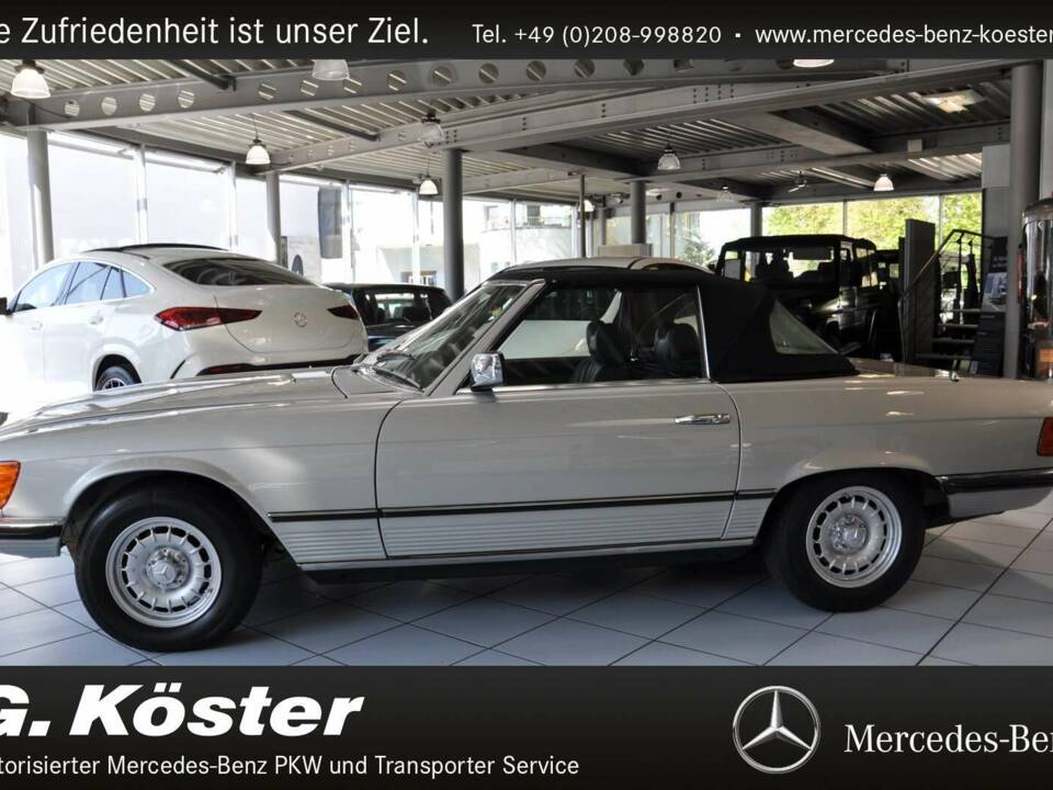 Image 5/14 of Mercedes-Benz 280 SL (1977)