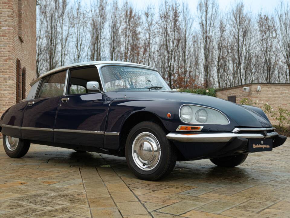 Bild 2/50 von Citroën DS 20 (1972)