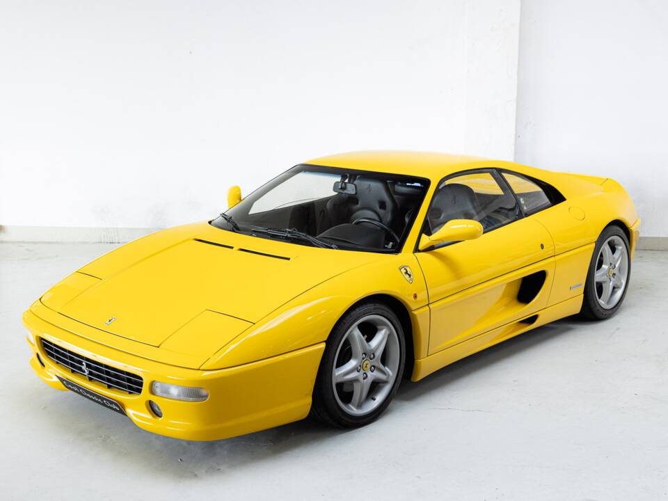 Image 35/36 de Ferrari F 355 Berlinetta (1995)