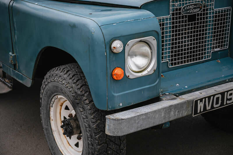 Image 30/34 of Land Rover 88 Lightweight (1968)