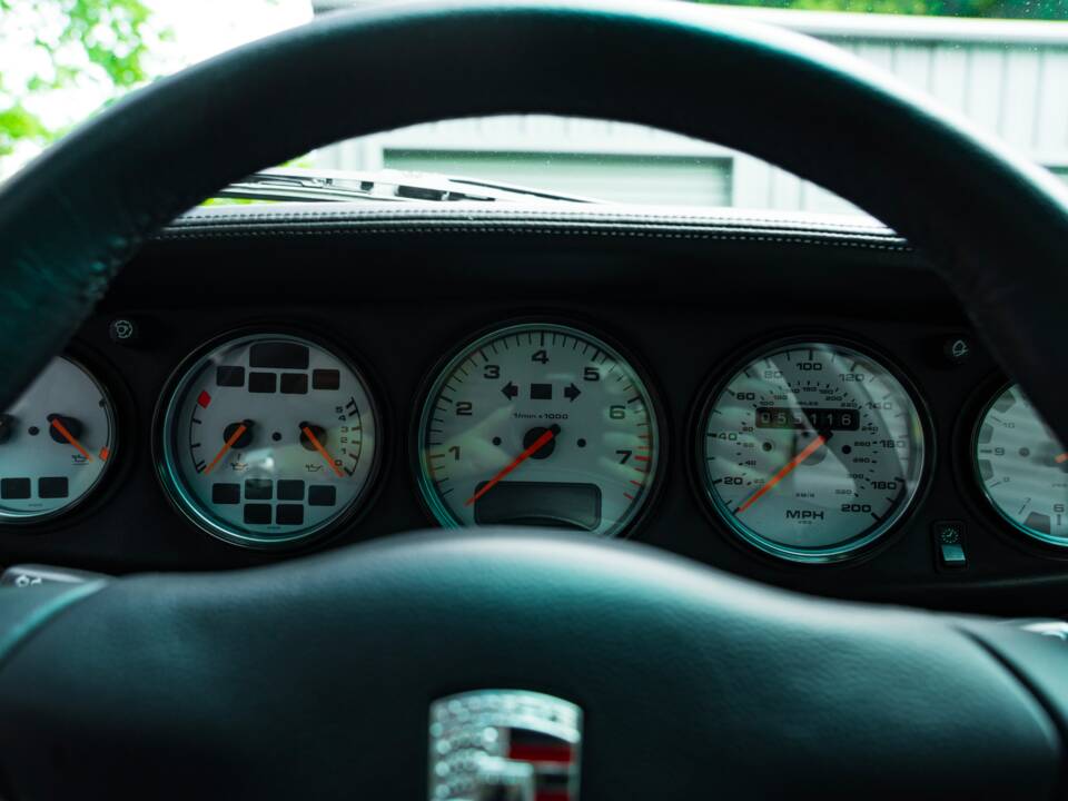 Bild 31/50 von Porsche 911 Turbo (1996)