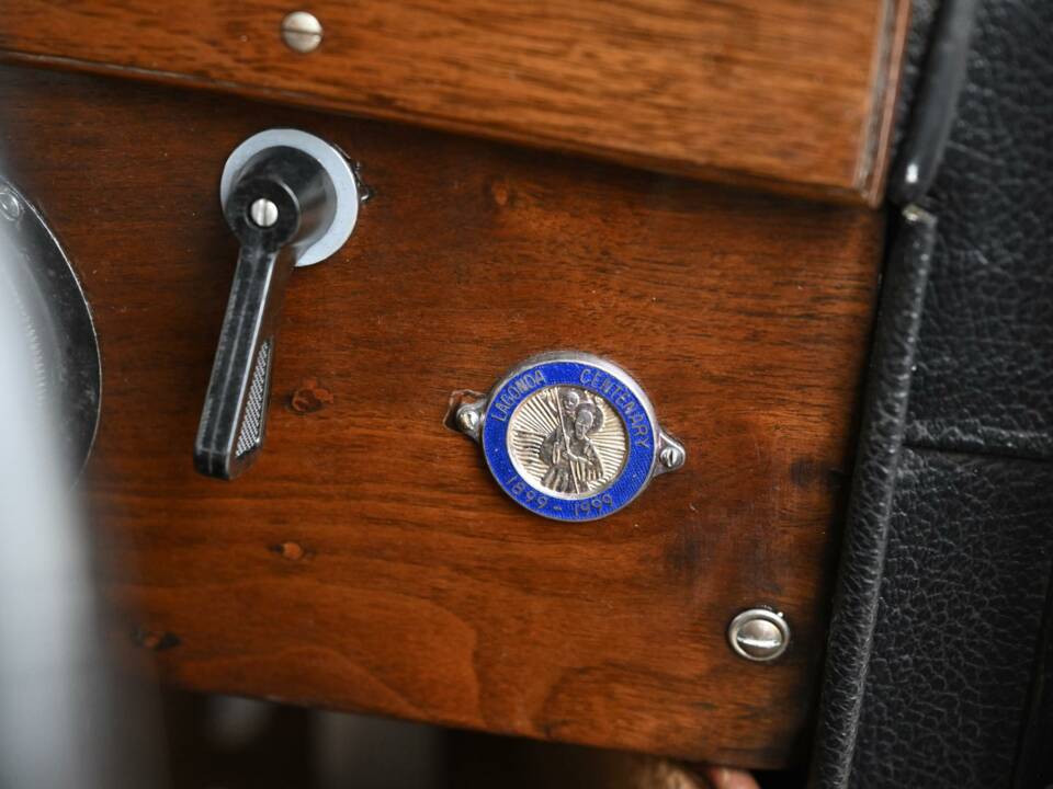 Bild 49/50 von Lagonda 2 Litre Weymann "Honeymoon Coupe" (1929)