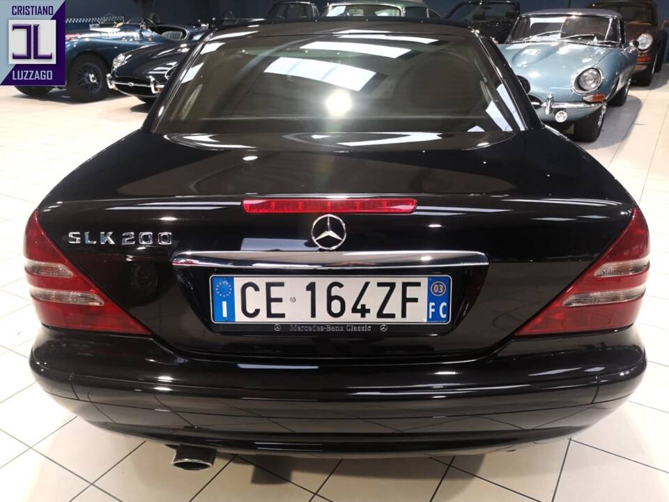 Bild 18/72 von Mercedes-Benz SLK 200 Kompressor (2003)