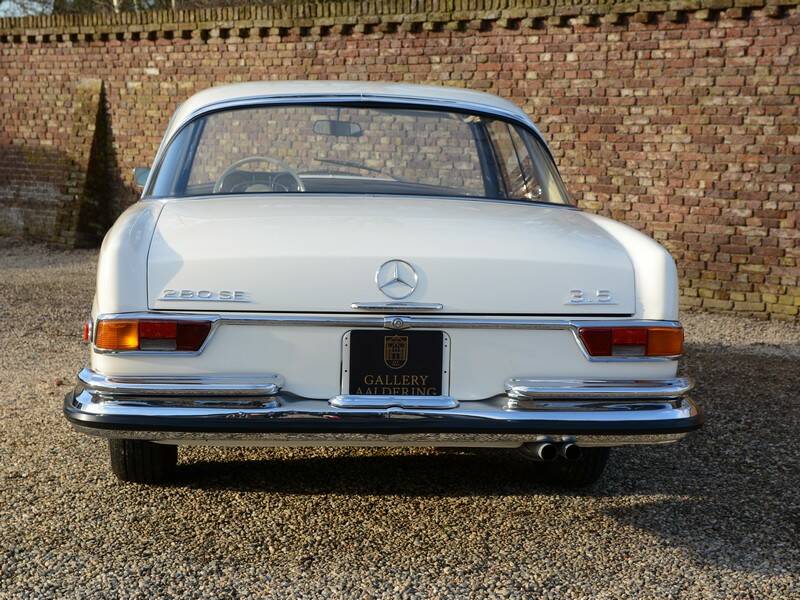 Bild 36/50 von Mercedes-Benz 280 SE 3,5 (1971)