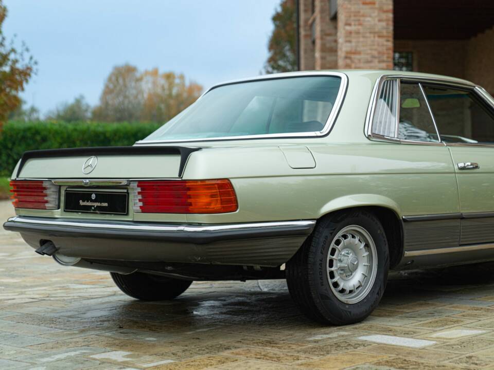 Image 16/50 de Mercedes-Benz 500 SLC (1984)