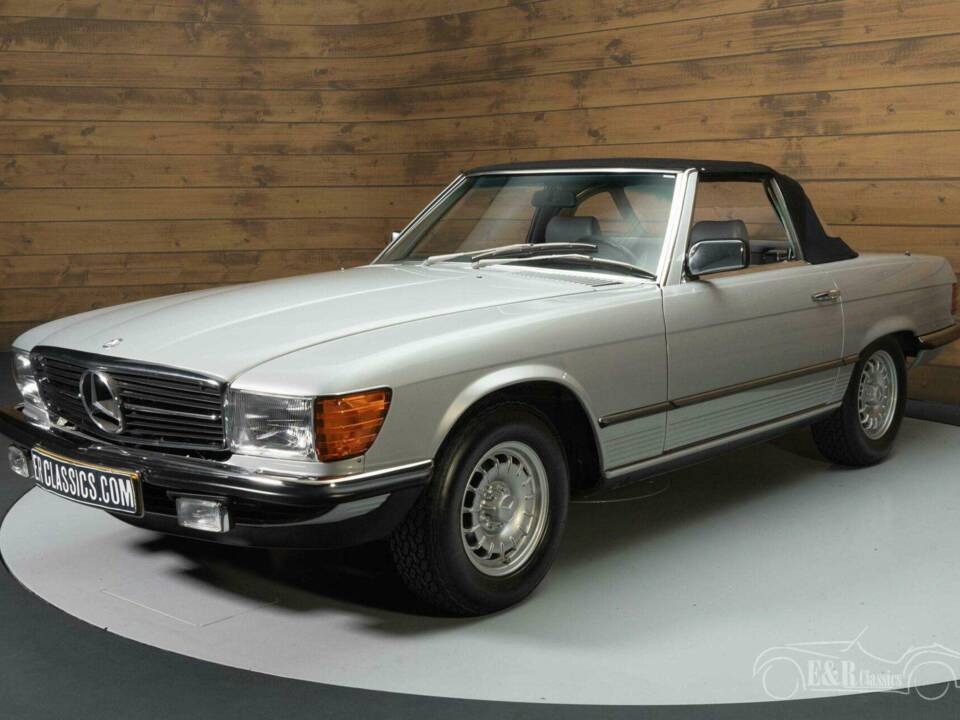 Image 6/19 of Mercedes-Benz 380 SL (1983)