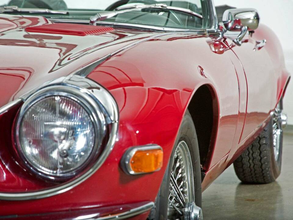 Image 6/19 de Jaguar Type E V12 (1974)
