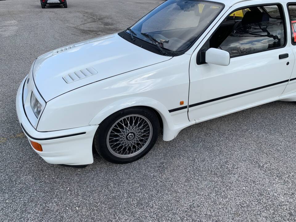 Image 15/39 of Ford Sierra RS Cosworth (1987)