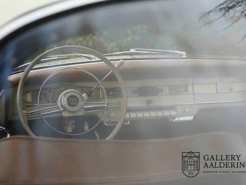 Immagine 46/50 di Borgward Isabella Coupe (1957)