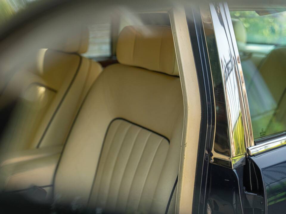 Bild 27/50 von Bentley Mulsanne Turbo (1985)