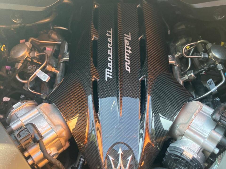 Image 4/15 de Maserati MC20 (2023)