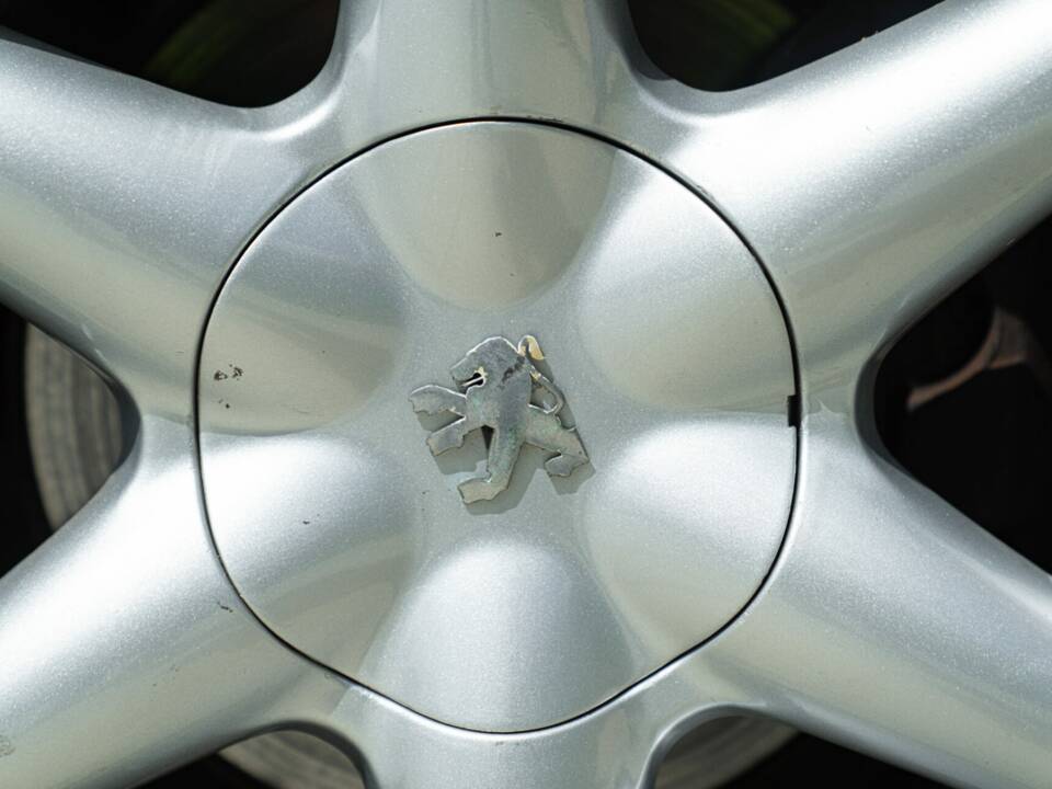 Imagen 18/48 de Peugeot 406 Coupé 2.0 16V (2000)