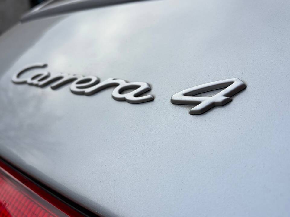 Afbeelding 38/73 van Porsche 911 Carrera 4 (1995)