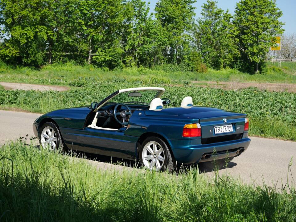 Afbeelding 6/27 van BMW Z1 Roadster (1991)