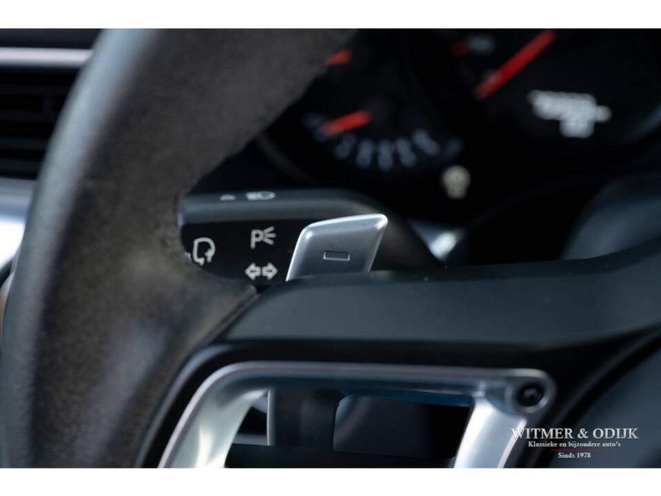 Immagine 23/31 di Porsche 911 Carrera (2018)