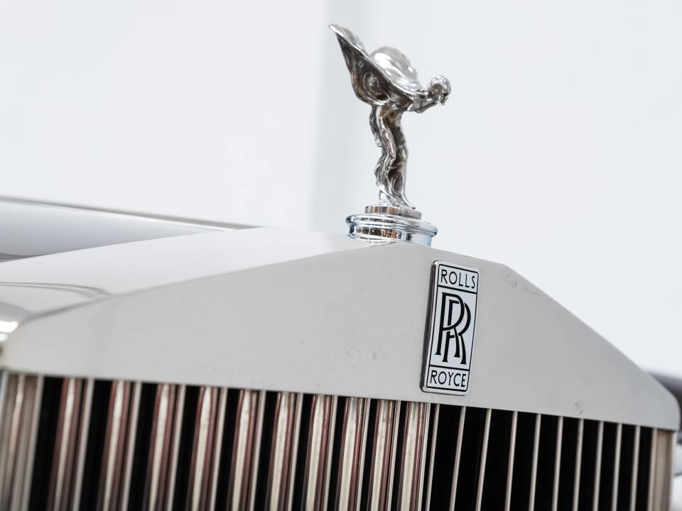 Bild 24/45 von Rolls-Royce Silver Shadow II (1977)