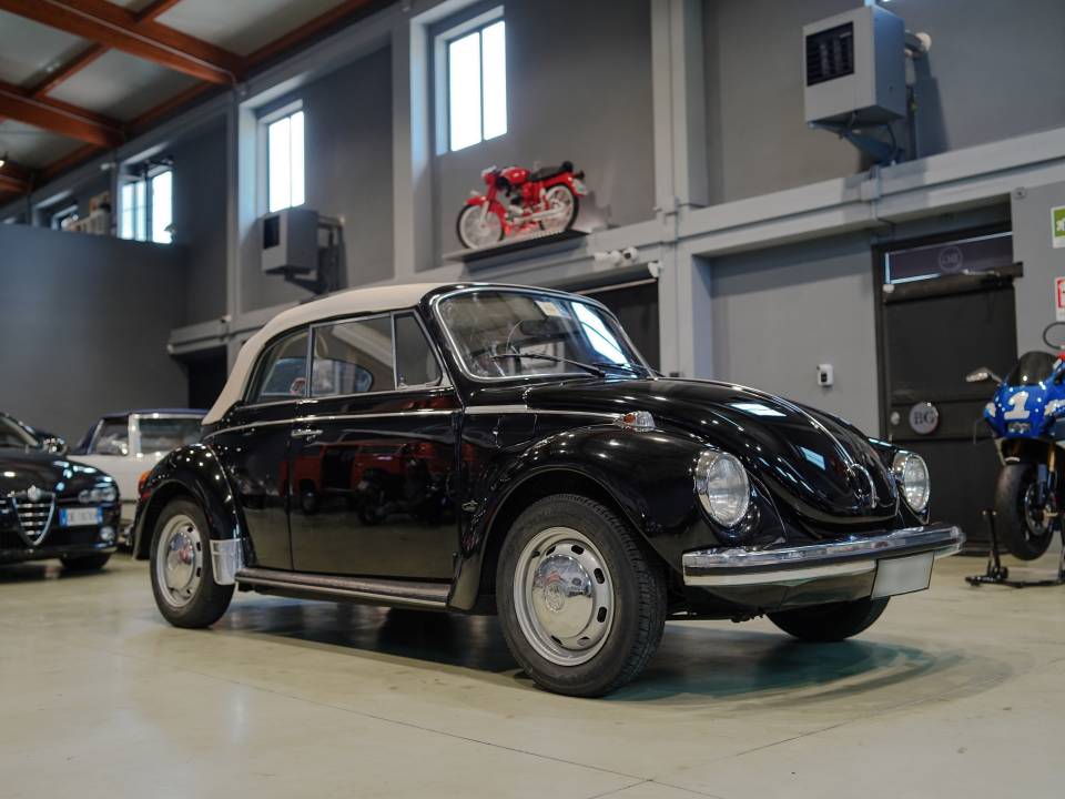 Image 12/50 de Volkswagen Beetle 1303 (1974)