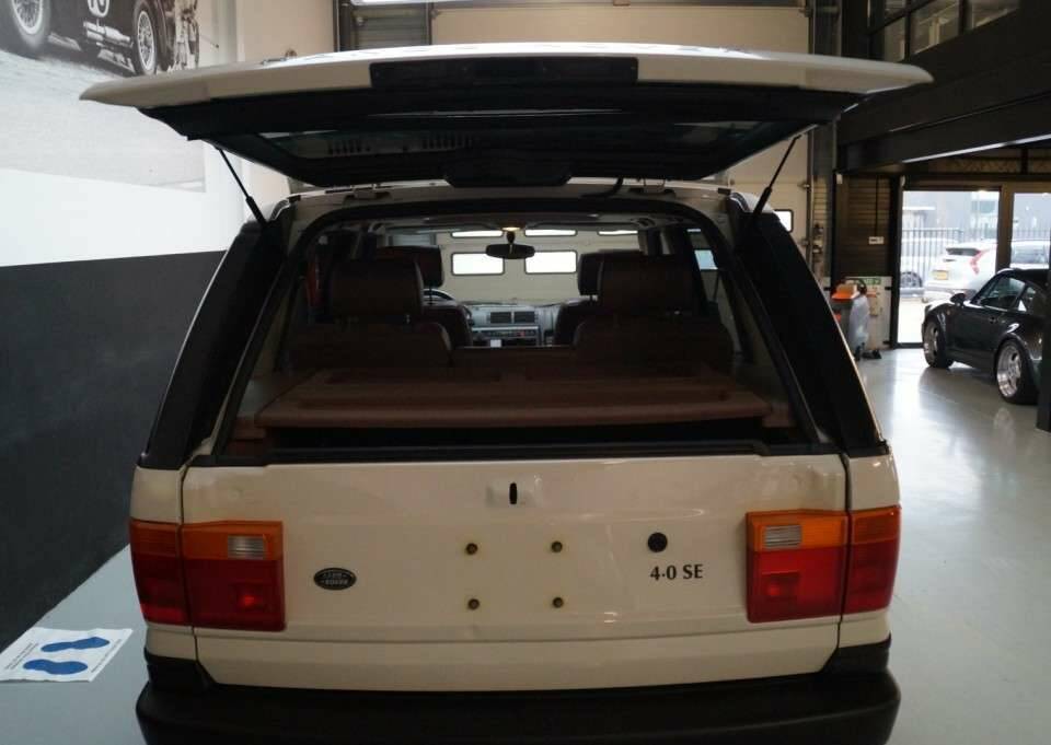 Bild 18/50 von Land Rover Range Rover 4.0 SE (1997)