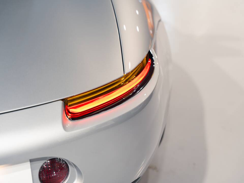 Image 11/41 of BMW Z8 (2002)