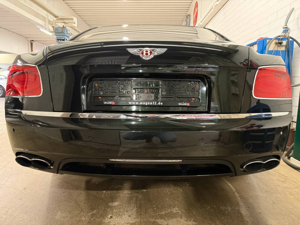 Bild 18/21 von Bentley Flying Spur W12 (2015)