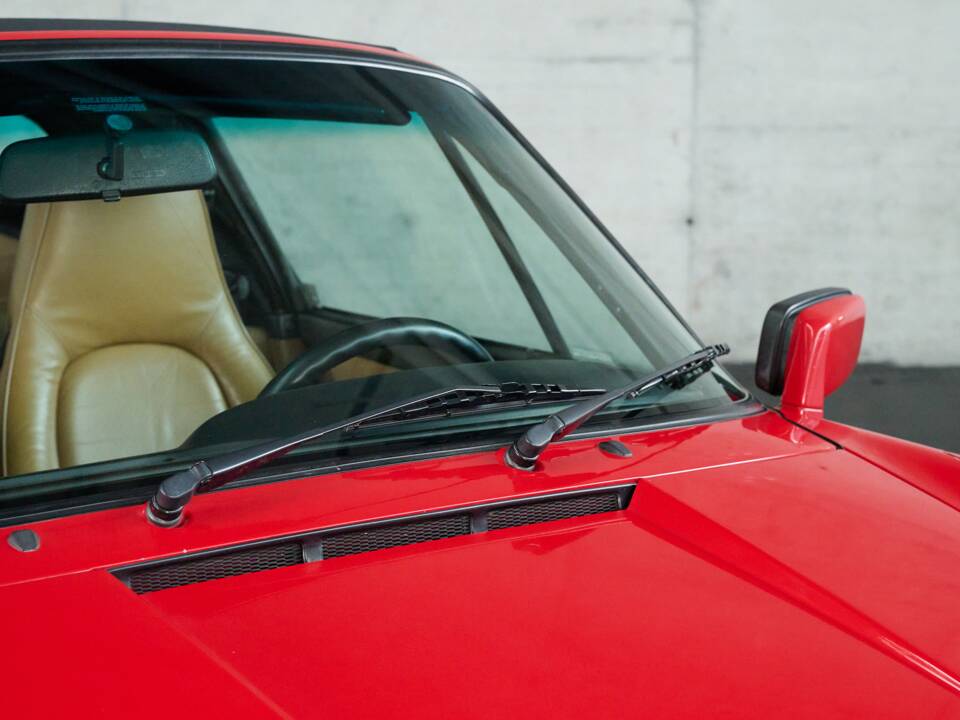 Bild 40/50 von Porsche 911 Carrera 2 (1990)