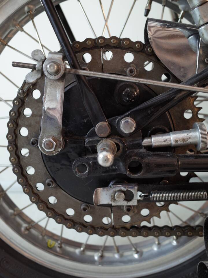 Bild 12/29 von Vincent Black Lightning (1954)