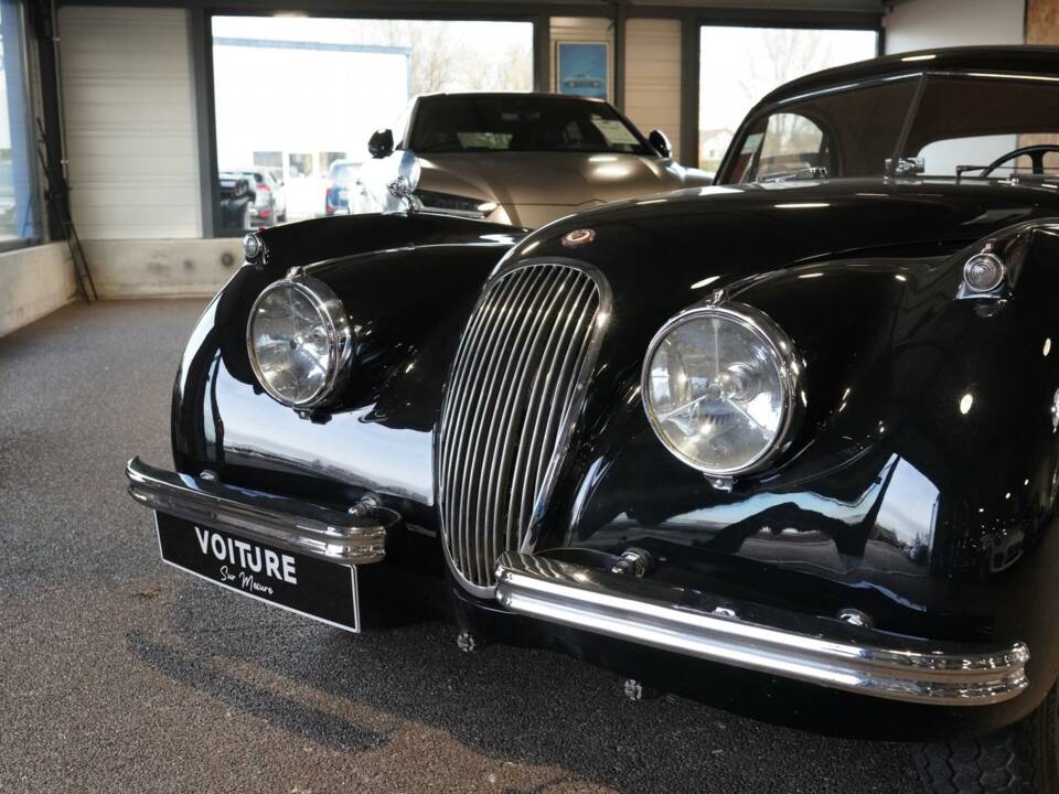 Afbeelding 6/22 van Jaguar XK 120 FHC (1960)