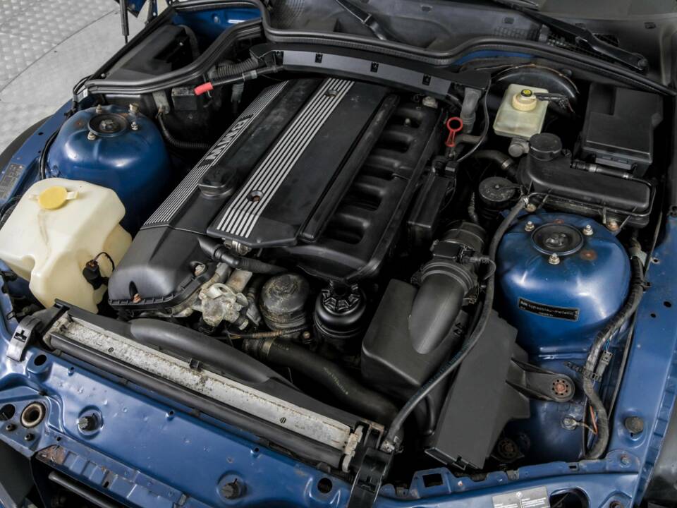 Image 34/50 of BMW Z3 2.0 (1999)