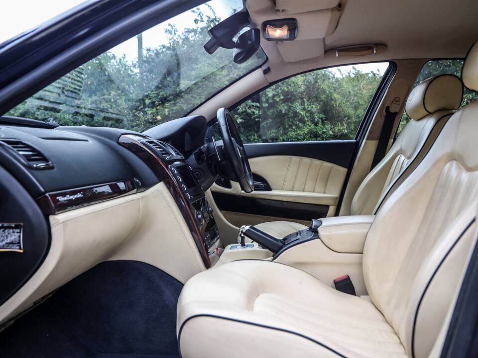 Bild 38/43 von Maserati Quattroporte 4.2 (2004)