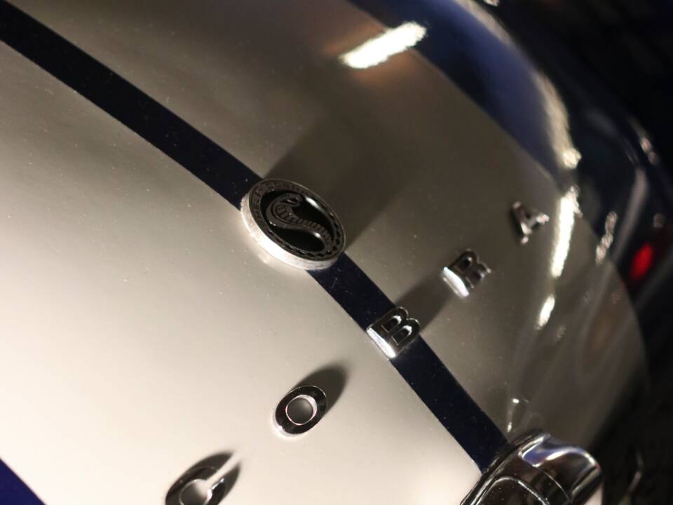 Image 27/57 of AC Cobra 427 (1965)