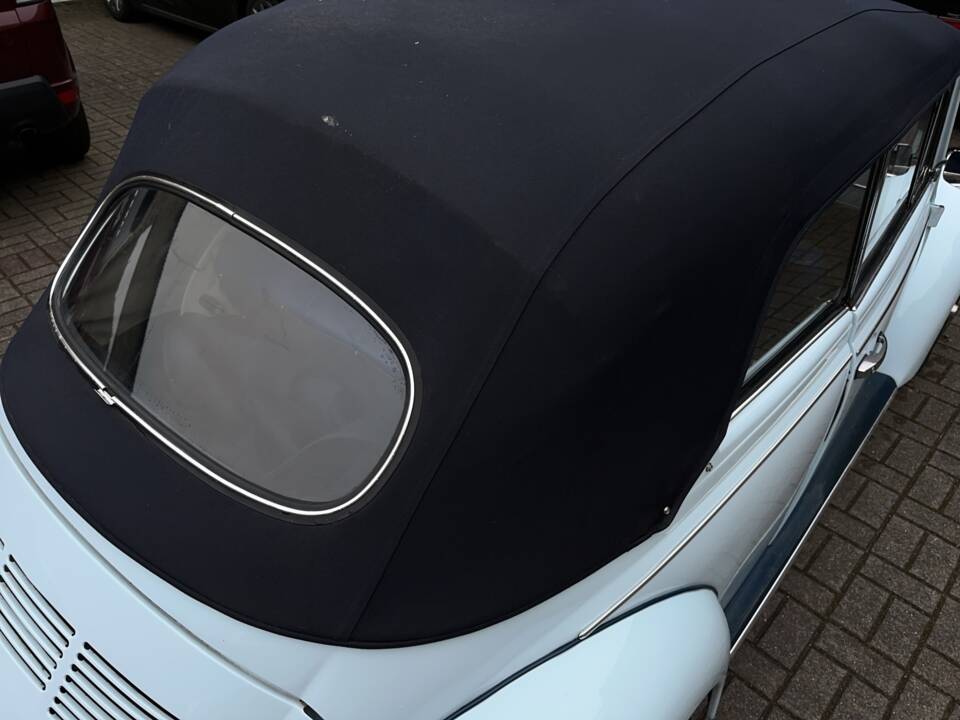 Image 22/25 of Volkswagen Beetle 1500 (1969)